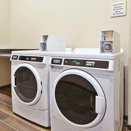 Hampton Inn Sedalia Dış mekan fotoğraf